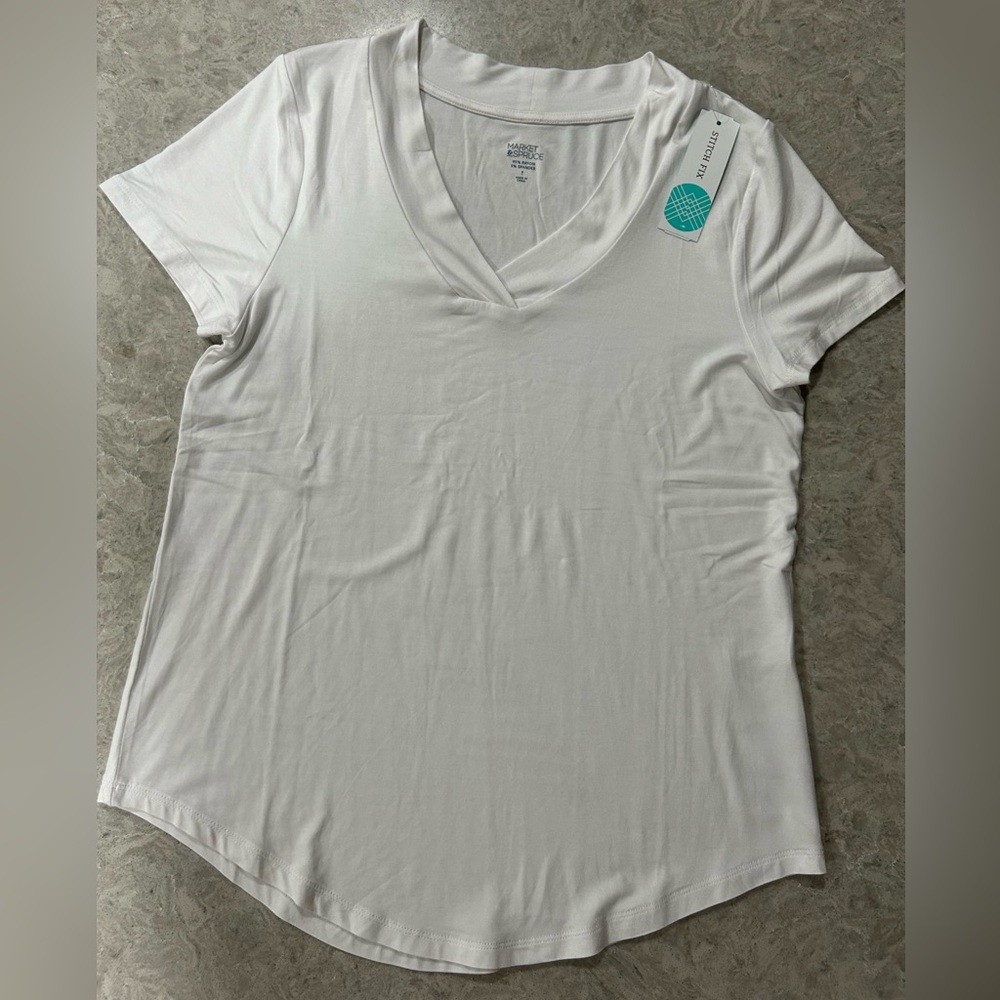 NWT Market & Spruce White Short Sleeve V-Neck Tee
